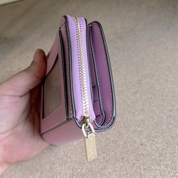 NWT Kate Spade Staci Small Zip Around Wallet (Berry Crea) - Picture 3 of 7